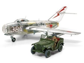 Tamiya 89729 - 1/48 MiG 15 bis (Clear Edition) w/Field Car GAZ-67B