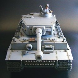 Tamiya 56010 - 1/16 German Tiger I Early Version (R/C)